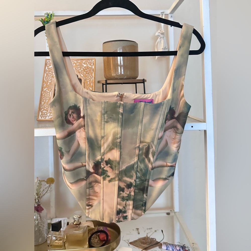 Edikted Artistic Print Corset Blouse